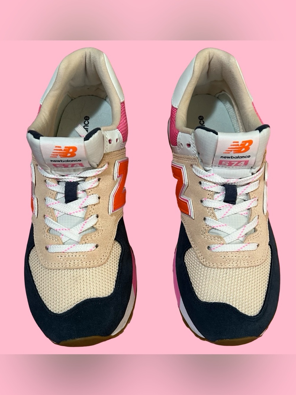 NWOT! WOMENS NEW BALANCE 574. NAVY, PINK,ORANGE,TAN W/ THIN RUUBER BOTTOM. SZ10.